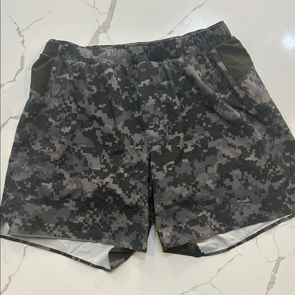 Lululemon Mens Digital Camo Athletic Shorts